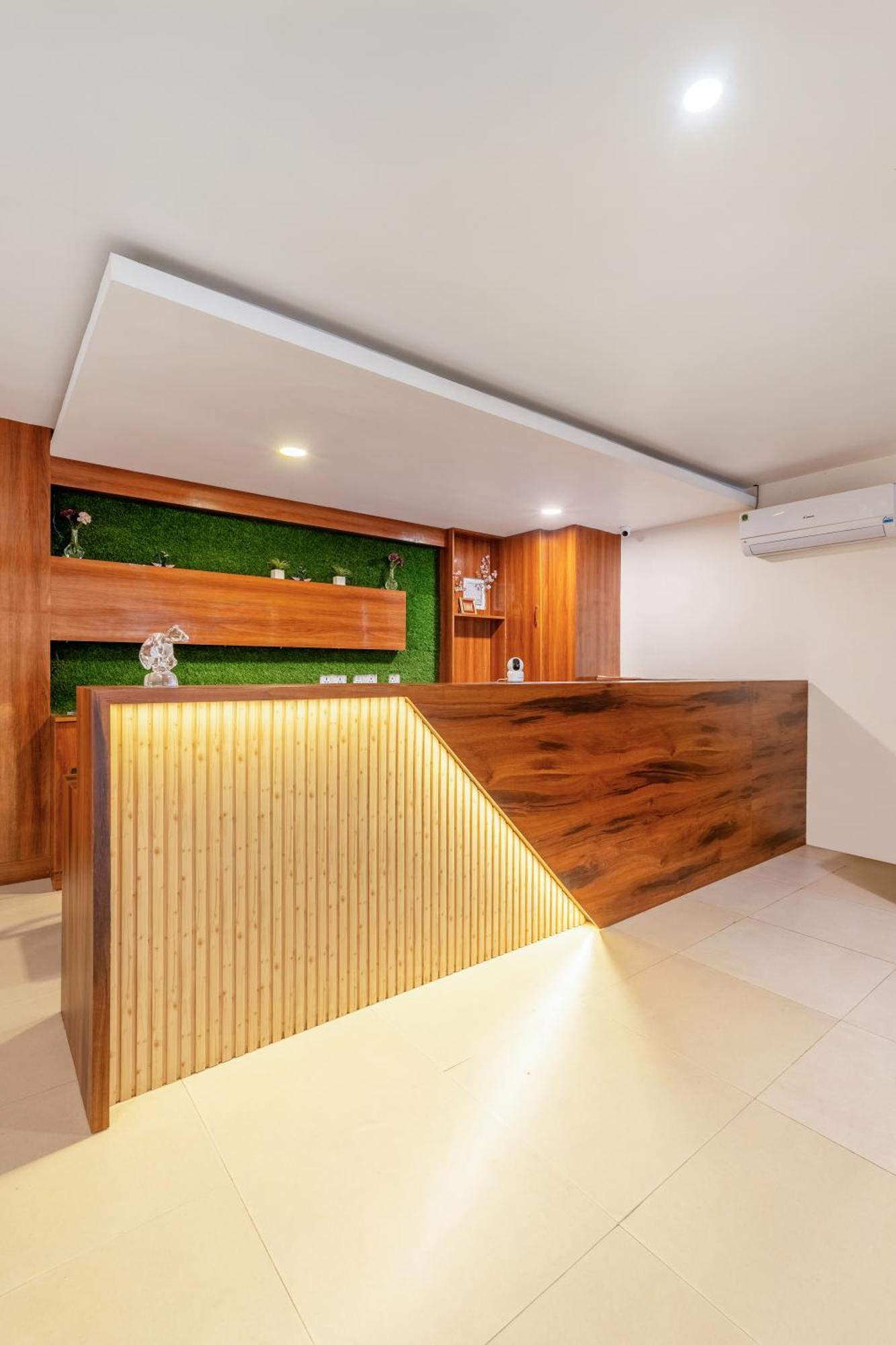 Monday Hotels Hitec City Hyderabad Exterior photo
