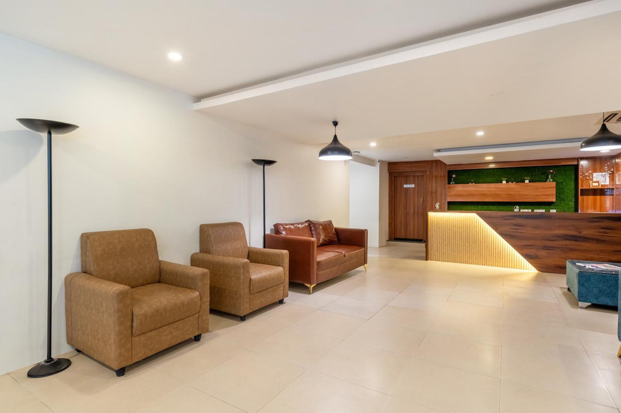 Monday Hotels Hitec City Hyderabad Exterior photo